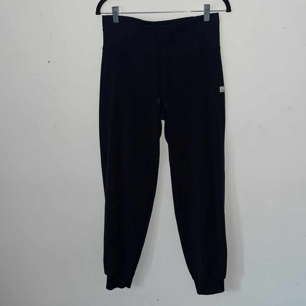 Vuori Daily Joggers - Medium Black
